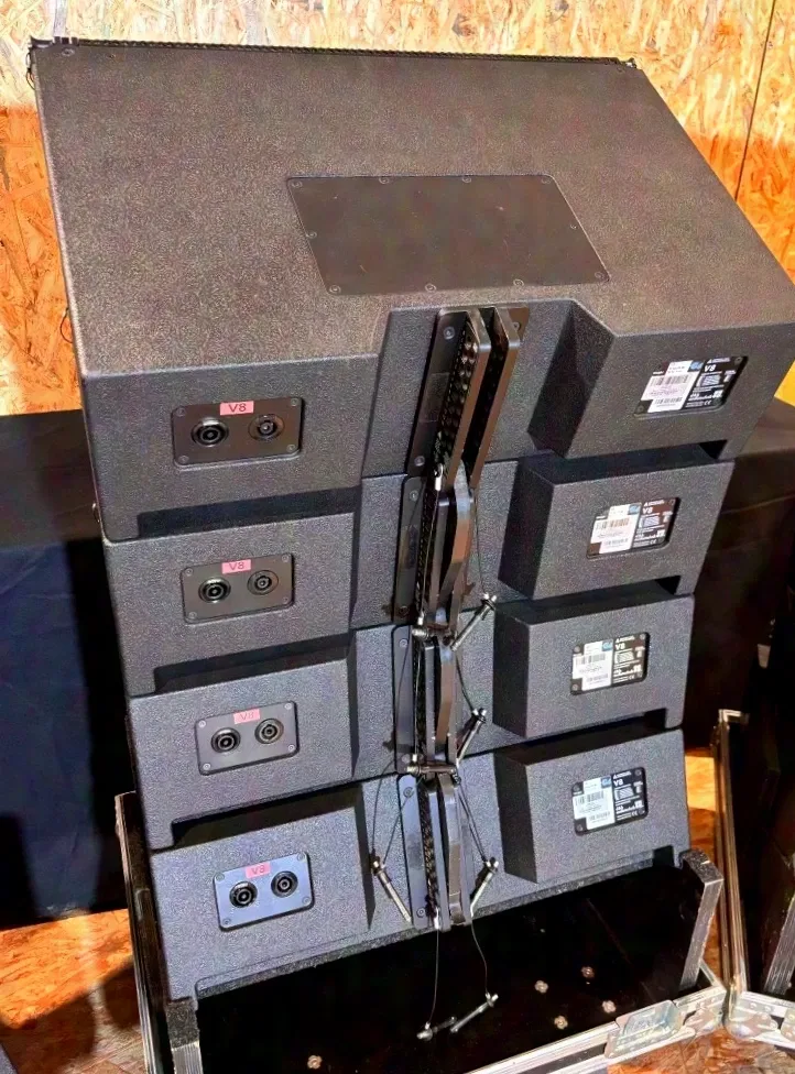 Set D&B Audiotechnik de 4x V8