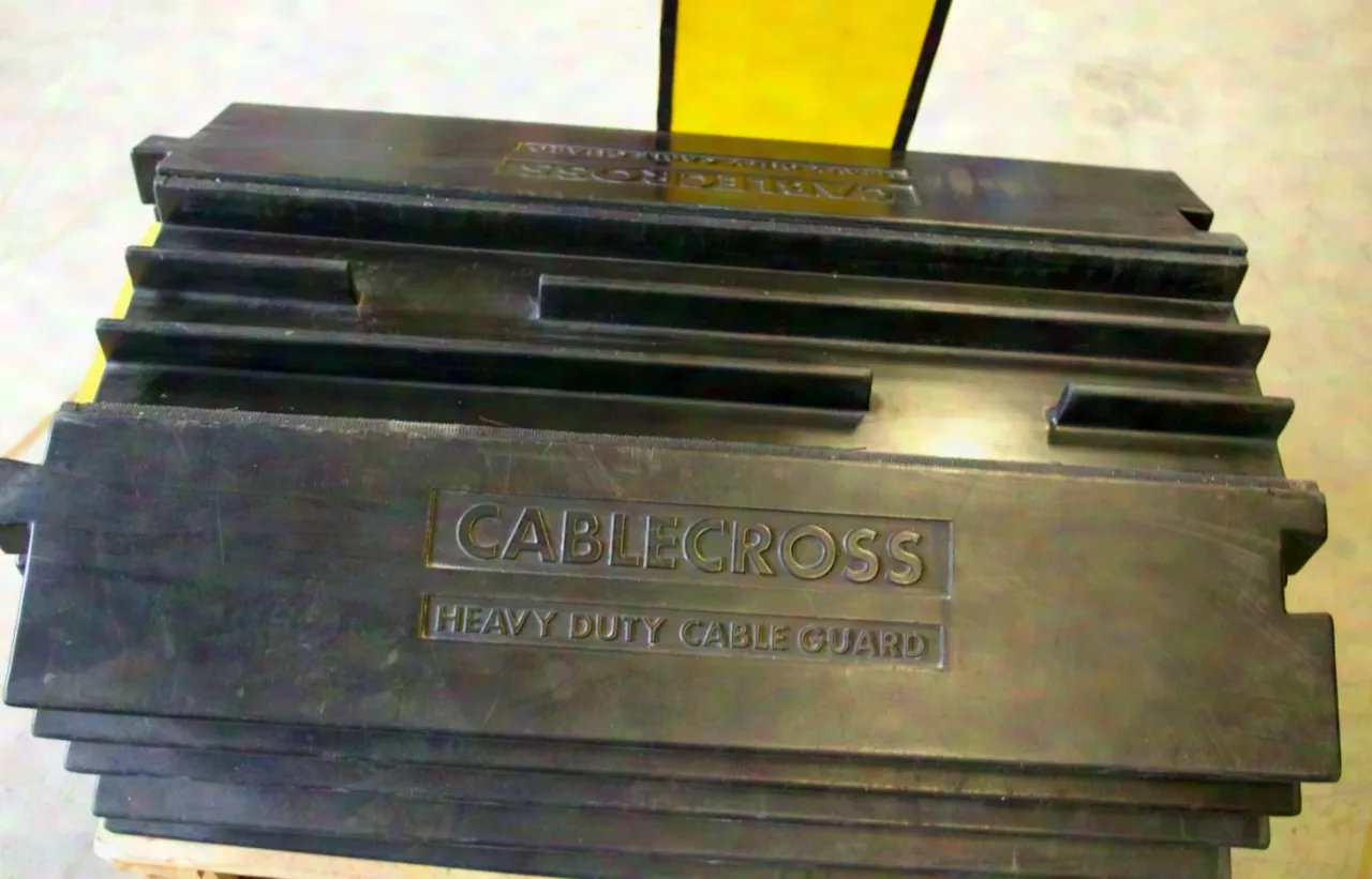 Passages de câbles pour charges lourdes
