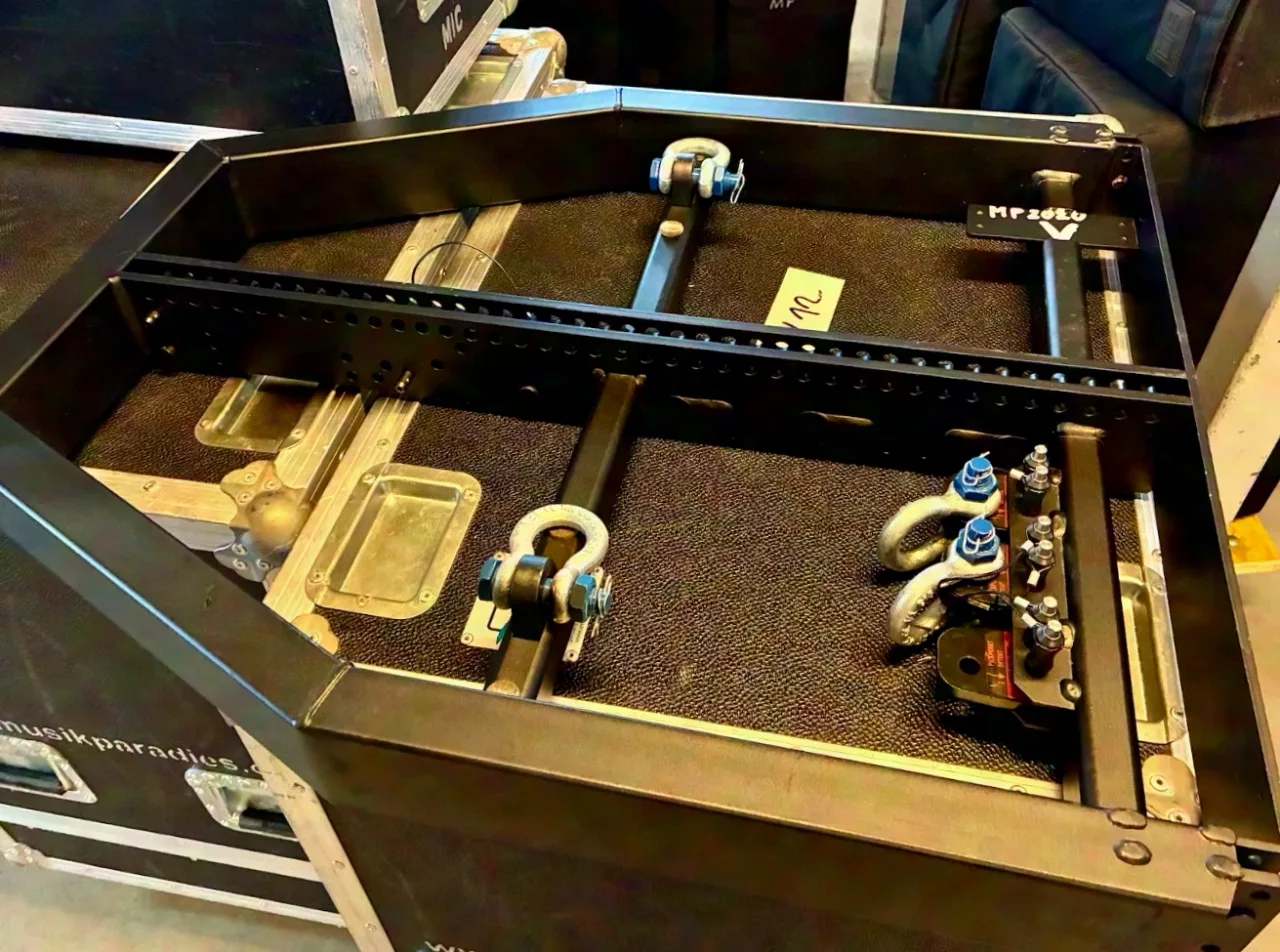 d&b V Flying Frame Z5380 grand cadre de suspension
