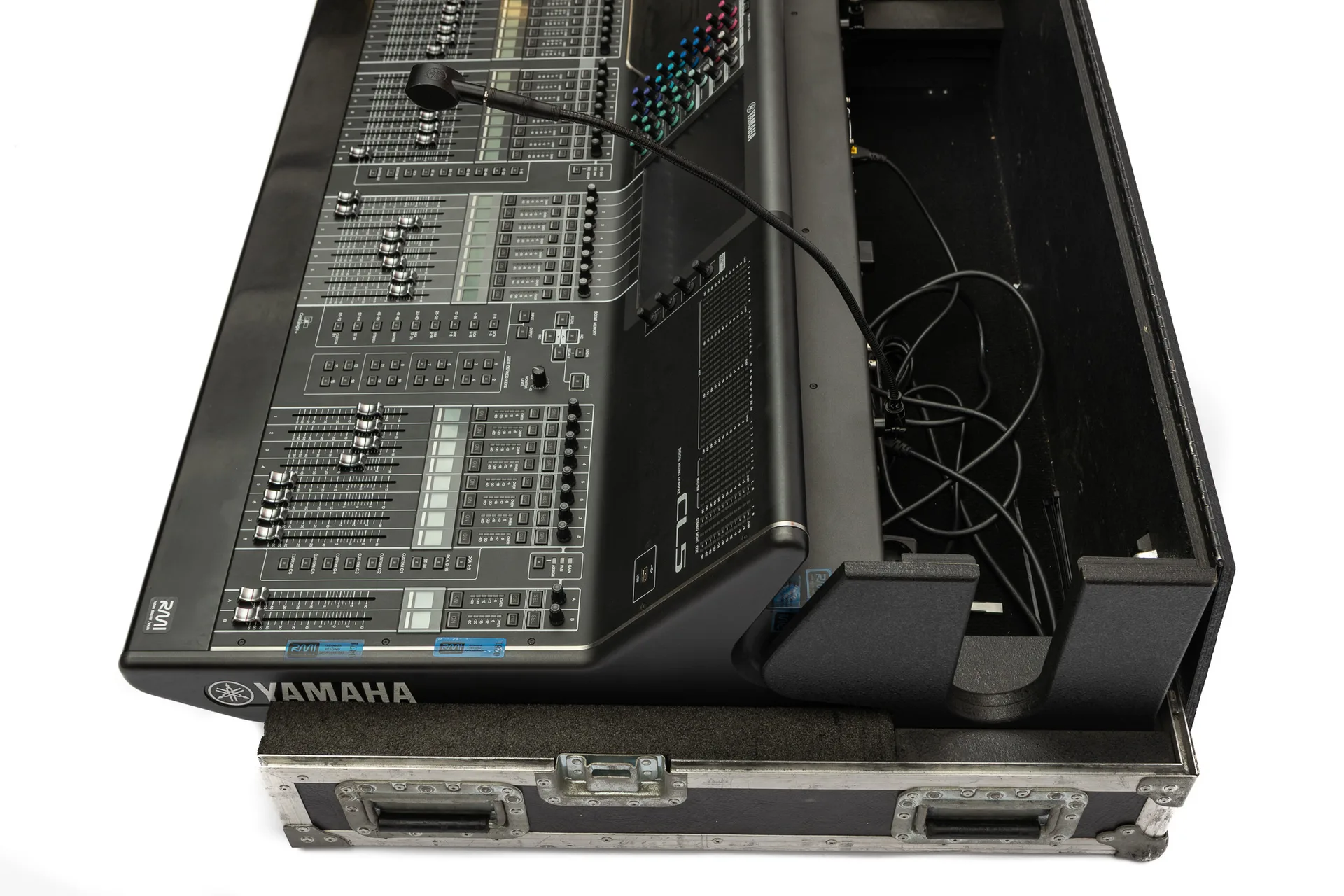 ENSEMBLE CONSOLE DE MIXAGE NUMÉRIQUE YAMAHA CL5
