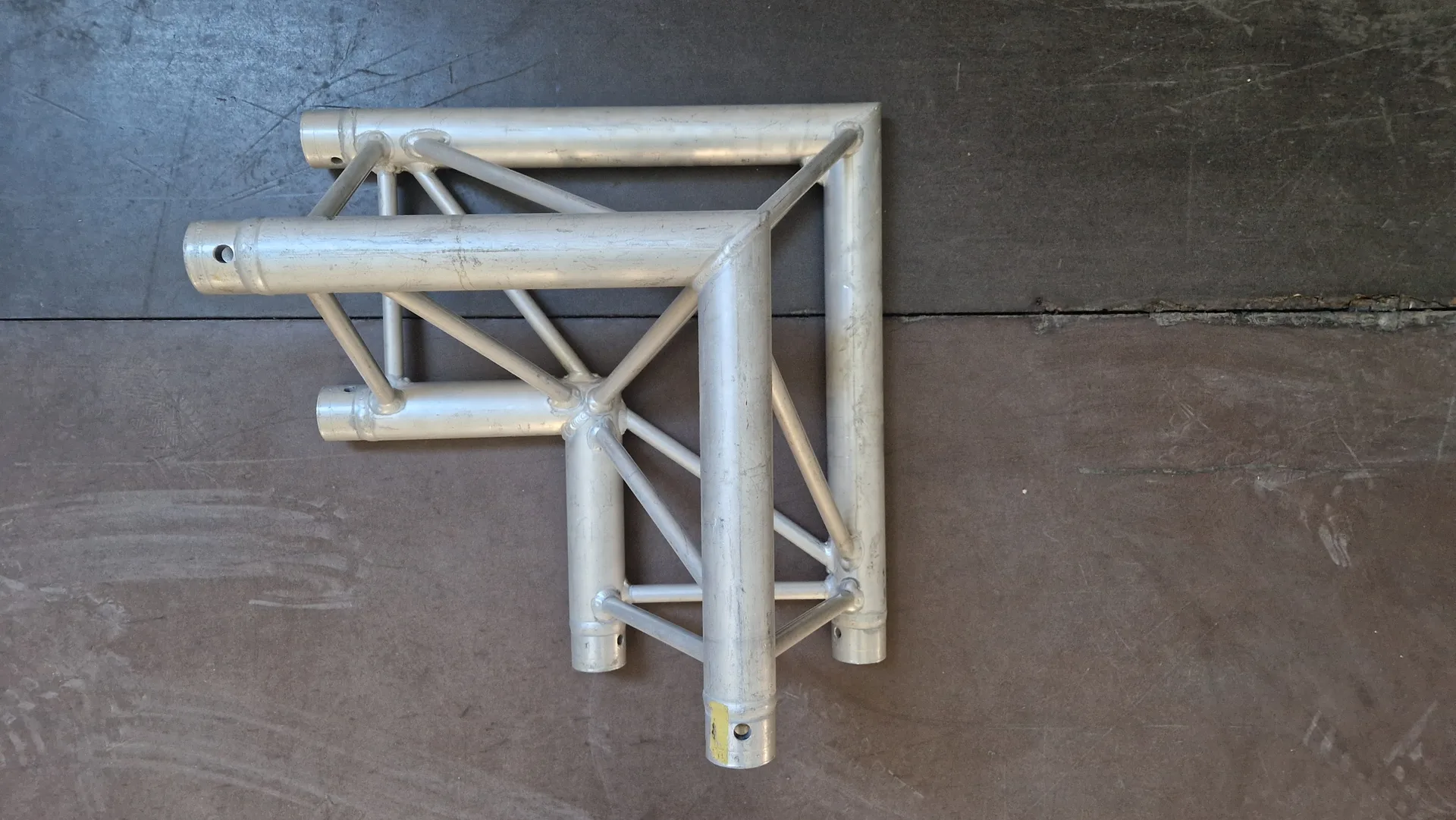 Structure aluminium - raccord en L - 4 pièces