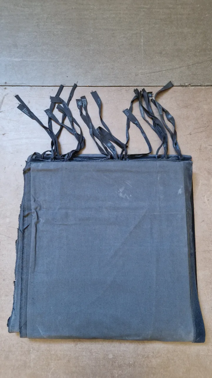 Pendrillons velour noir 4m35 x 1m44