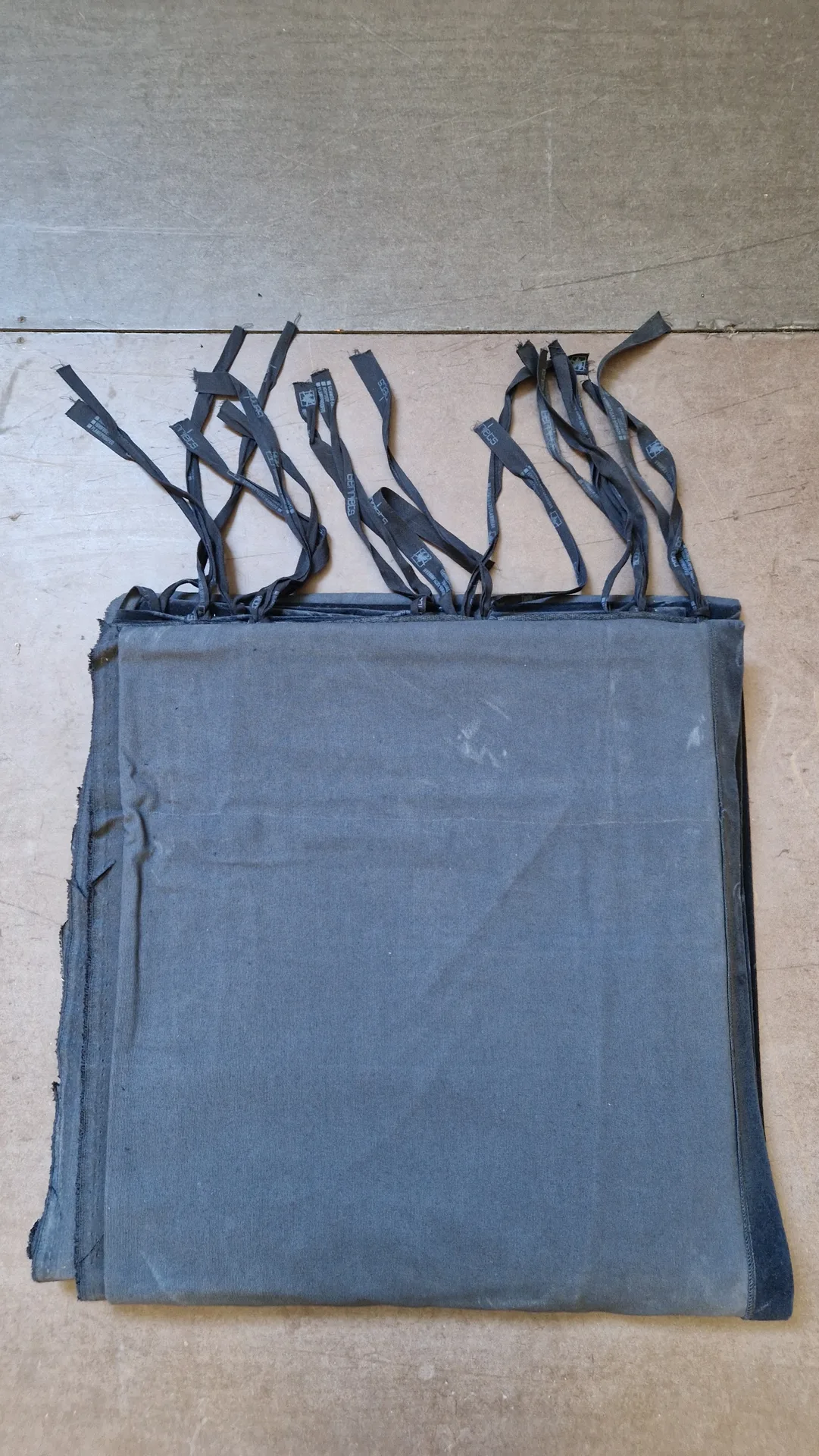 Pendrillons velour noir 4m35 x 1m44