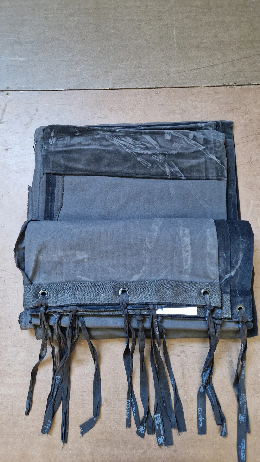 Pendrillons velour noir 4m35 x 1m44